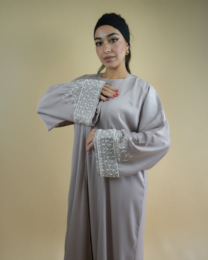 Abaya Nour