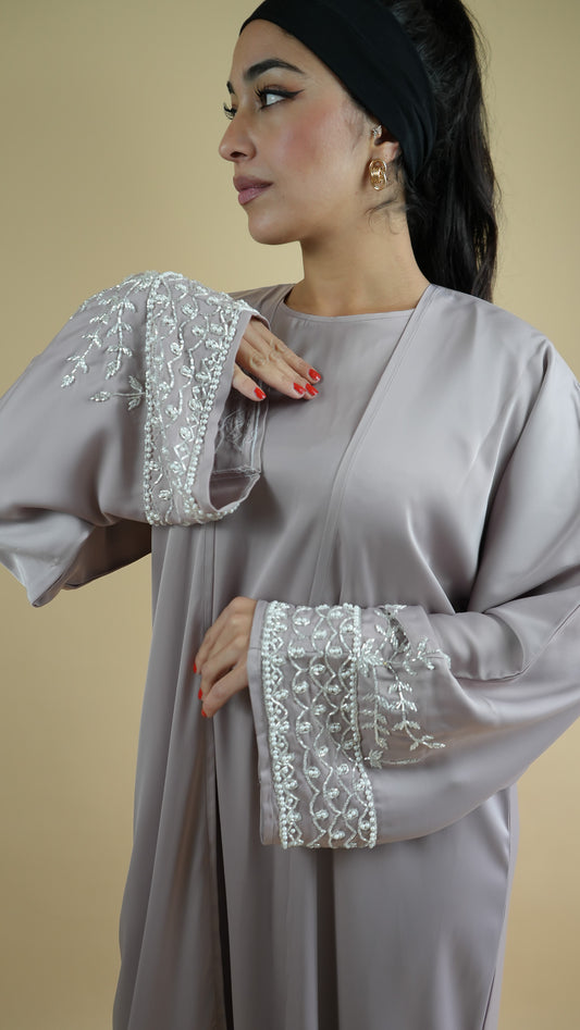 Abaya Nour