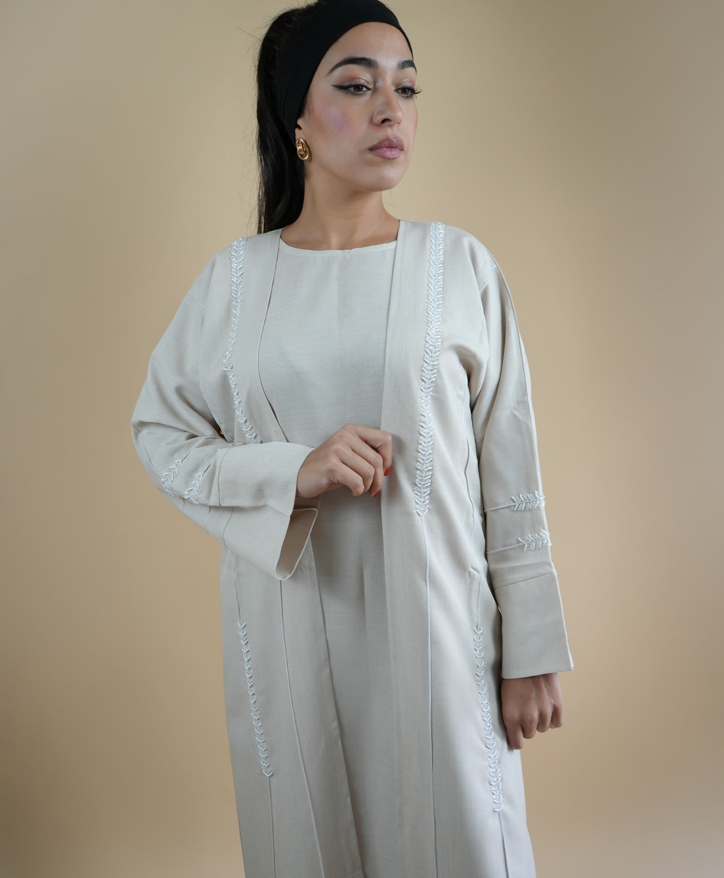 Abaya Lina